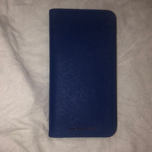 Michael Kors IPhone 6 case/wallet - Picture 3 of 4